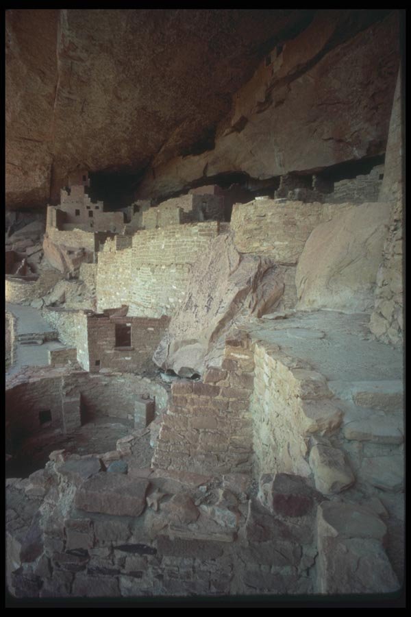 089034 Kiva From Under Ledge A4 Photo Print