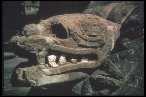 090008 Side View, Serpent Head Teotihuacan, Olmec Ruins A4 Photo Print