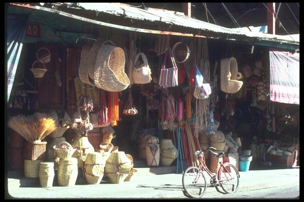 090051 Basket Shop Oaxaca, Mexico A4 Photo Print