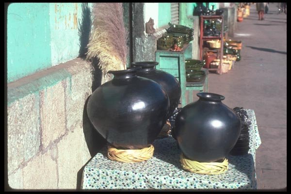 090054 Black Pottery, Oaxaca, Mexico A4 Photo Print