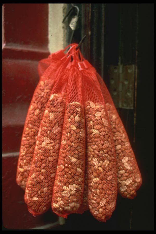 091064 Peanuts At The Leadenhall Market, London, England A4 Photo Print