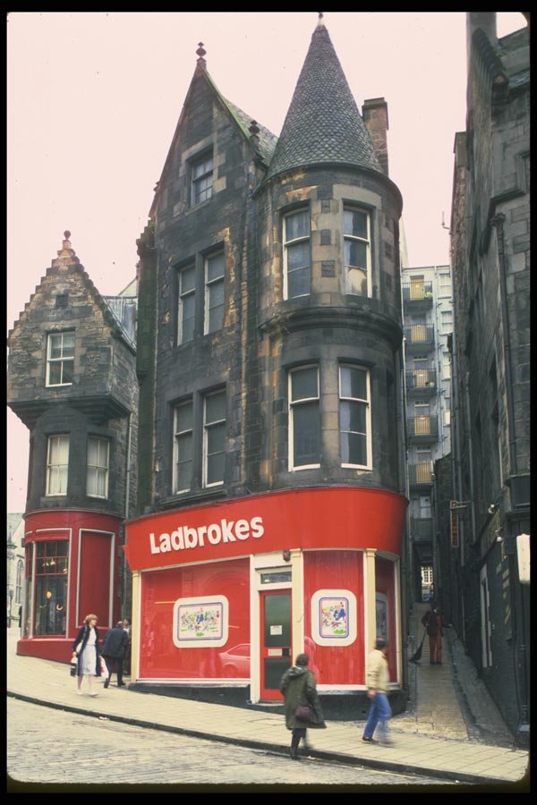 092011 Edinburgh A4 Photo Print