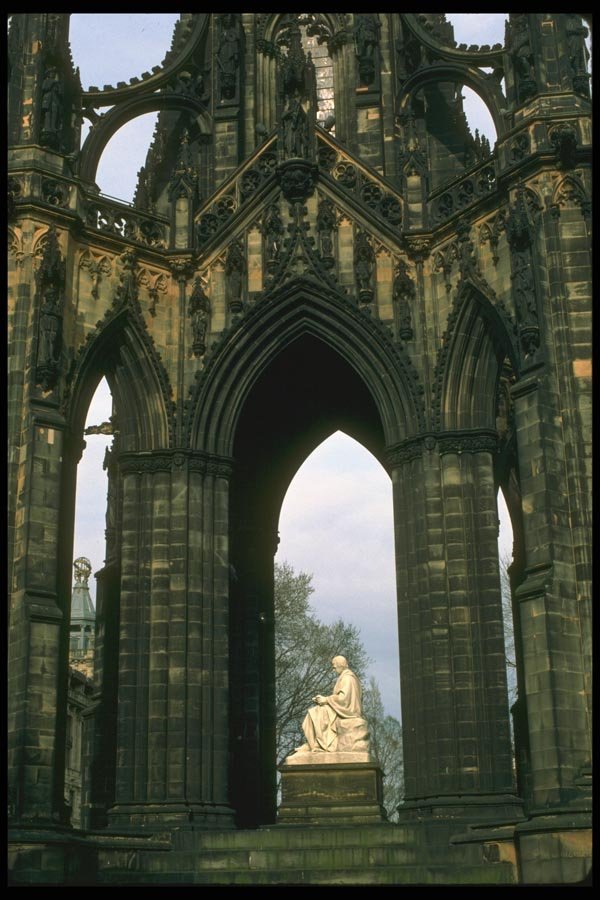 092016 Edinburgh, The Scott Monument A4 Photo Print