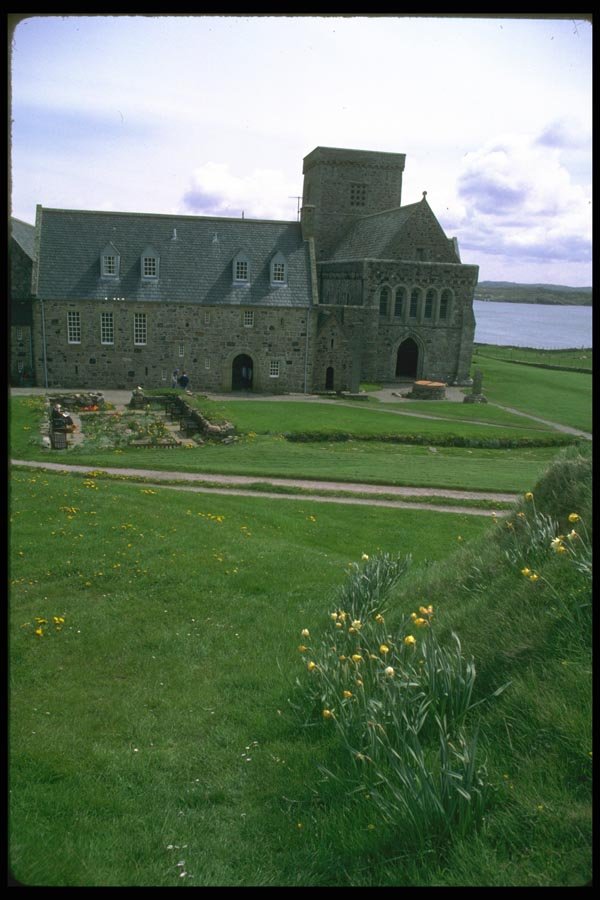 092078 Isle Of Mull, Iona Abbey A4 Photo Print