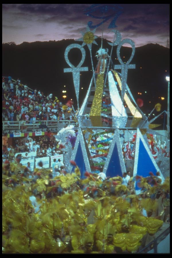 093055 Dawn Breaking Over Final Carnaval Float In Florianopolis A4 Photo Print