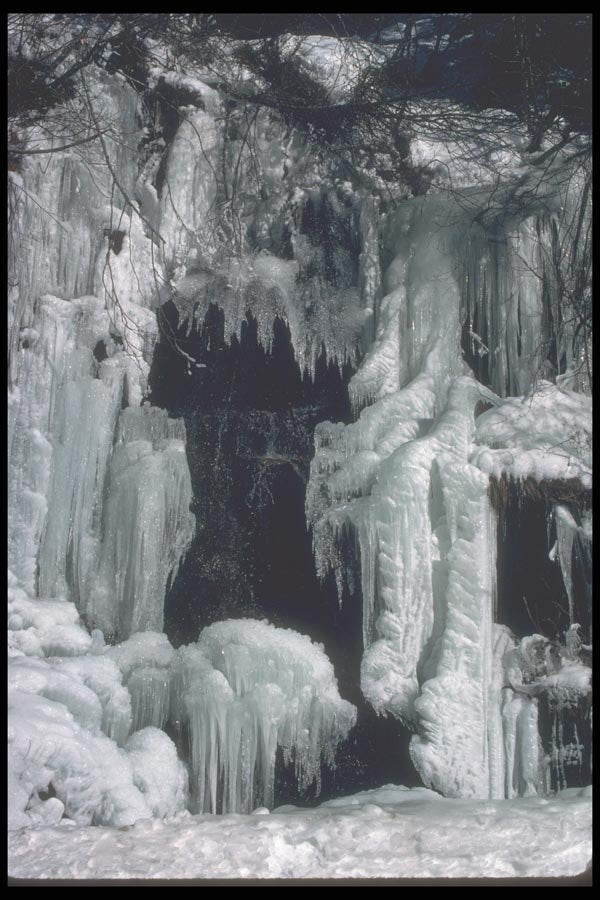 094006 Frozen Waterfall A4 Photo Print