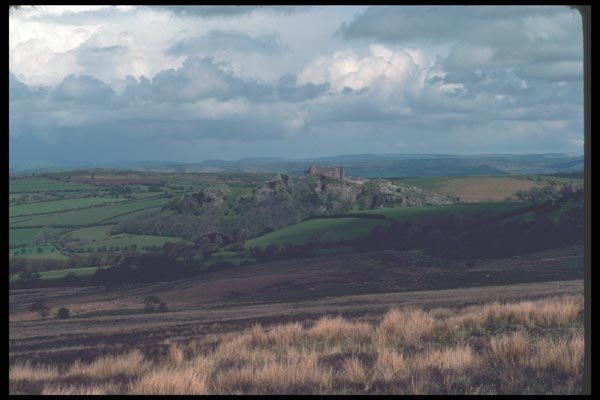 095050 Carreg Cennen Castle, Llandeilo, Dyfed County A4 Photo Print