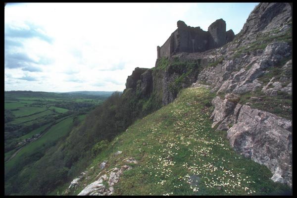 095051 Carreg Cennen Castle A4 Photo Print