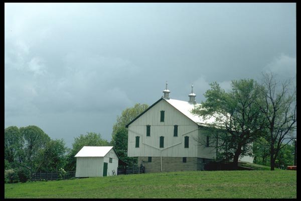 097022 White Barn With Three Cupolas A4 Photo Print