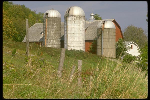 097037 Silos And Barns A4 Photo Print