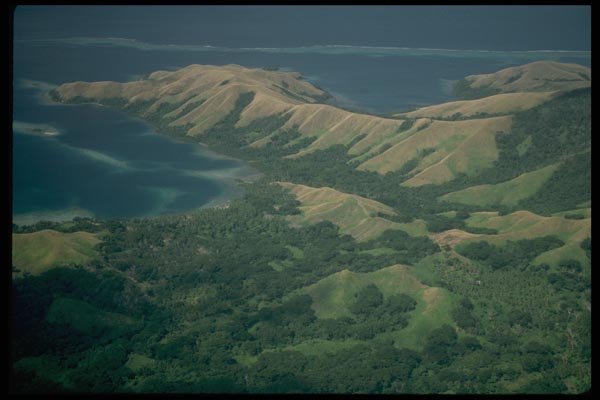 101076 Mountains And Coastline Vanua Levu Island A4 Photo Print