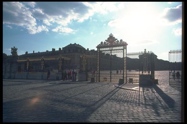 102016 Versailles, Main Gates A4 Photo Print