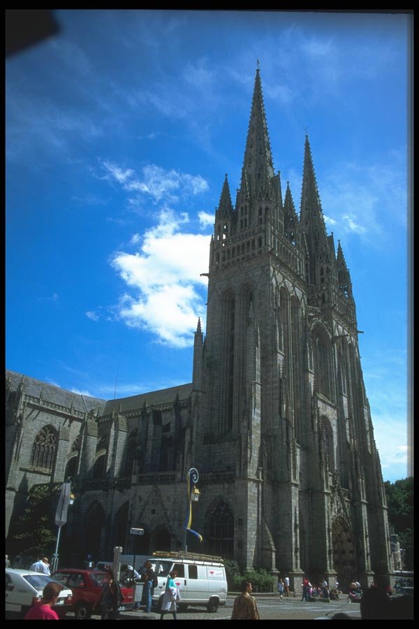 102026 Quimper, St Corentin Cathedral A4 Photo Print