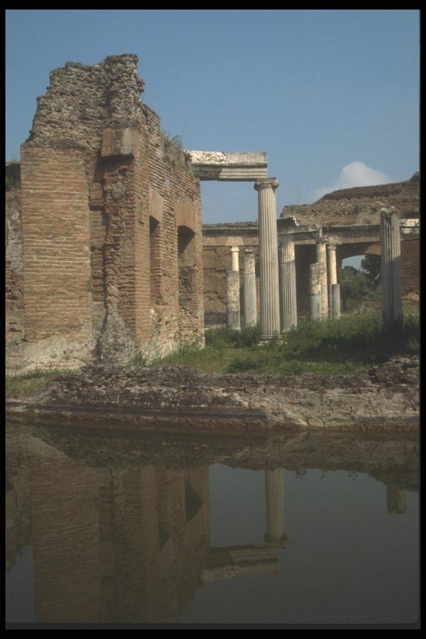 111059 Maritime Theatre, Hadrian's Villa A4 Photo Print