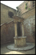 111086 Well, San Caterina, Siena A4 Photo Print