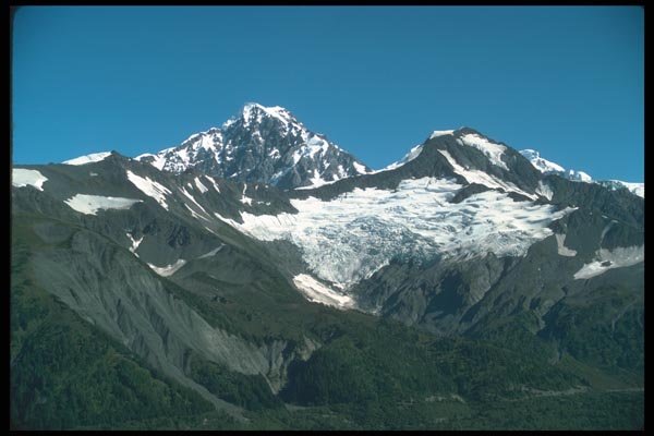 114048 Magnificent Mountain Wilderness A4 Photo Print