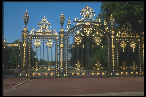 116031 The Door Of Golden Head Park, Lyon A4 Photo Print