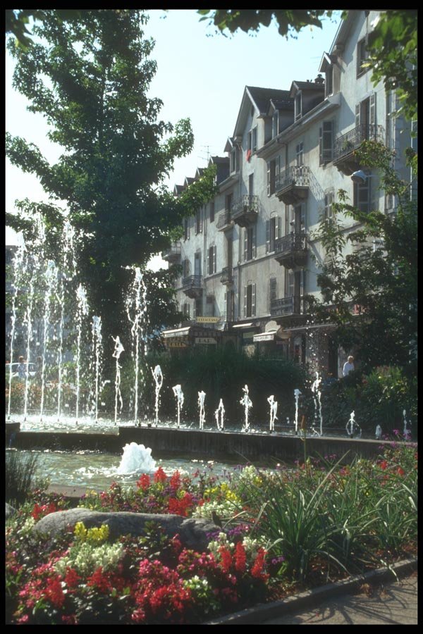 116038 Fountain, Residential District, Annecy A4 Photo Print