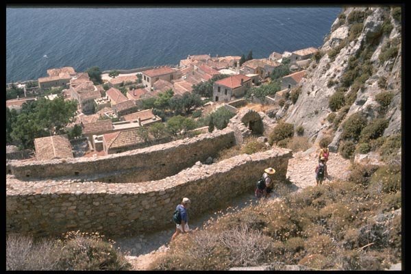 118060 A Zig Zag Pathway Allows Exploration Of The Upper Town A4 Photo Print