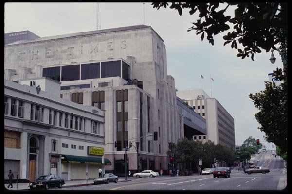 119038 L.A. Times Sq. Building 1st St. Front A4 Photo Print