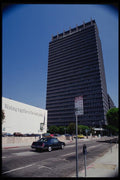 119084 Transamerica Building A4 Photo Print