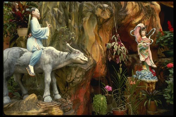 120096 Historic Soong Dynasty Figures Tiger Balm Gardens A4 Photo Print