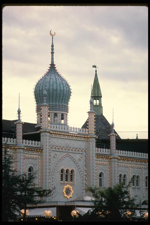 121031 Detailed View Of Entrance Way Of The Tivoli A4 Photo Print