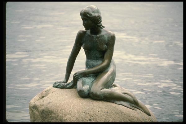121032 Frontal View Of Little Mermaid Statue In Copenhagen Harbour A4 Photo Print