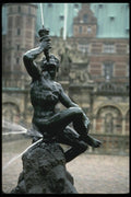 121082 Fountain, Frederiksborg Castle A4 Photo Print