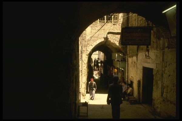 122050 The Covered Bazaar In Jerusalem's Moslem Quarter A4 Photo Print