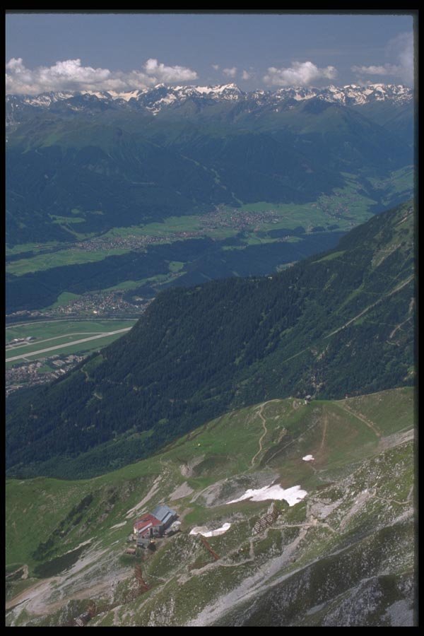 126037 Mountains Surrounding Innsbruck A4 Photo Print