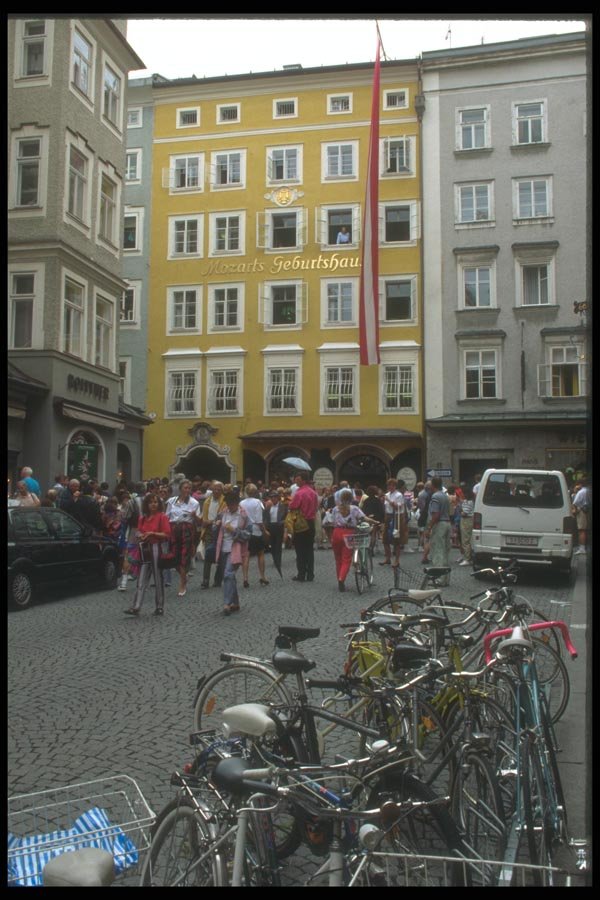 126067 Mozart's House A4 Photo Print
