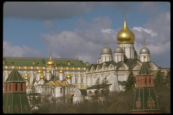 128002 Cathedral And Parliament, The Kremlin, Moscow A4 Photo Print