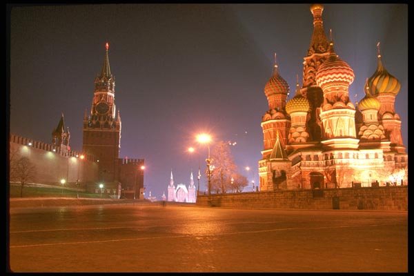 128018 The Kremlin And St. Basil's After Dark, Moscow A4 Photo Print