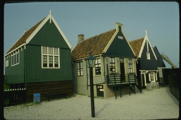 140056 Volendam Houses A4 Photo Print
