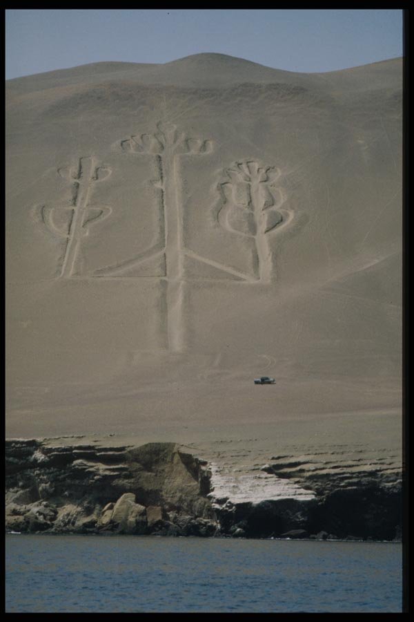 142096 The Mysterious Candelbros Dominates Hillside At Paracas A4 Photo Print