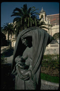 146088 Statuary At The Famed Doll Museum A4 Photo Print