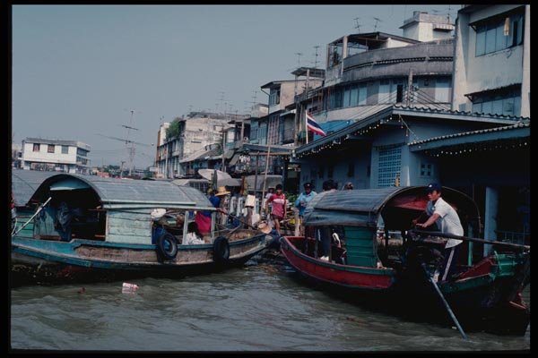 147016 Bangkok Choa Phra River A4 Photo Print