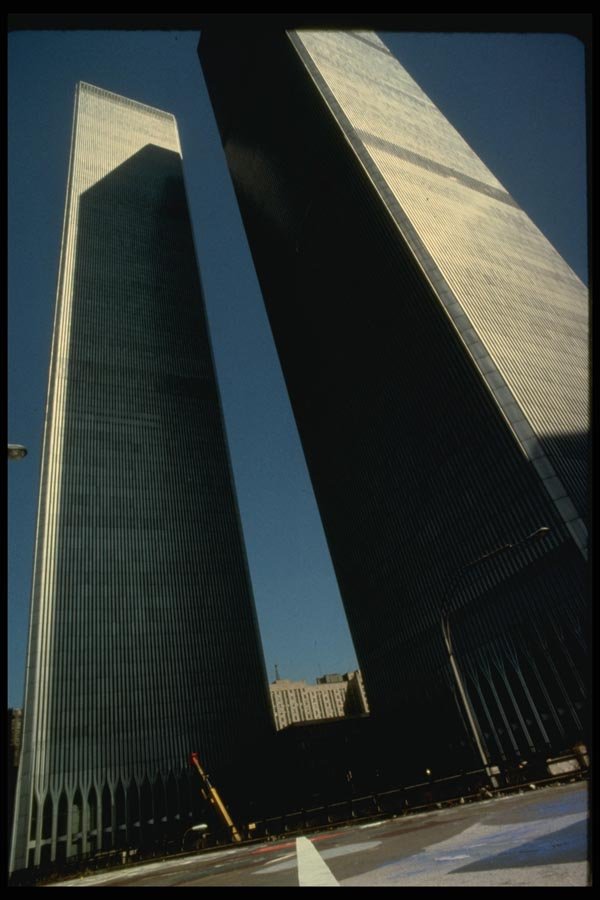 148052 World Trade Towers A4 Photo Print