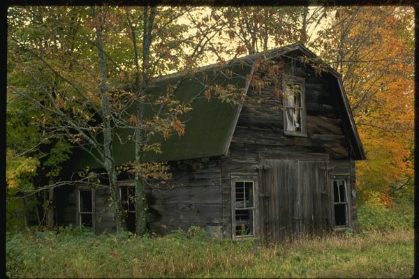 150022 Abandoned Barn A4 Photo Print