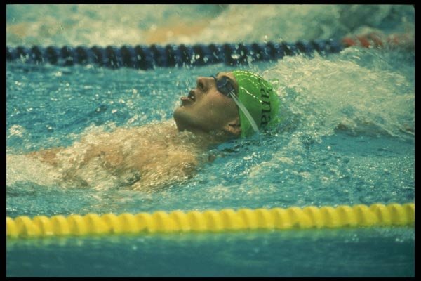 153028 Stretch For The Finish A4 Photo Print