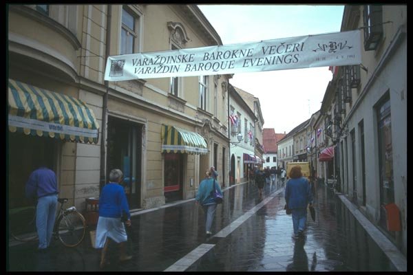 154006 Varazdin, Croatia pedestrian Street A4 Photo Print