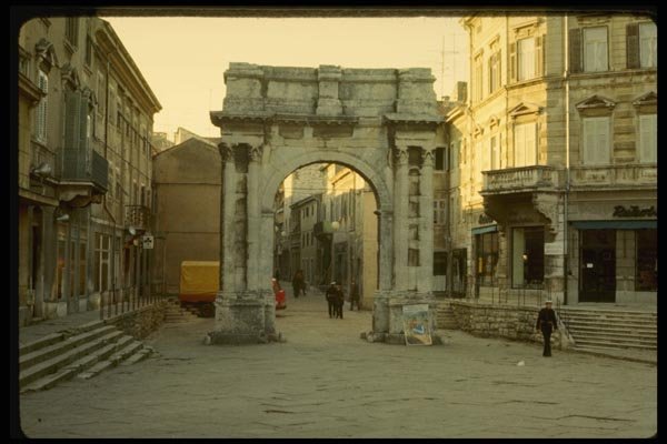 154056 Pula, Zlatna Vrata, Roman Gold Gate A4 Photo Print