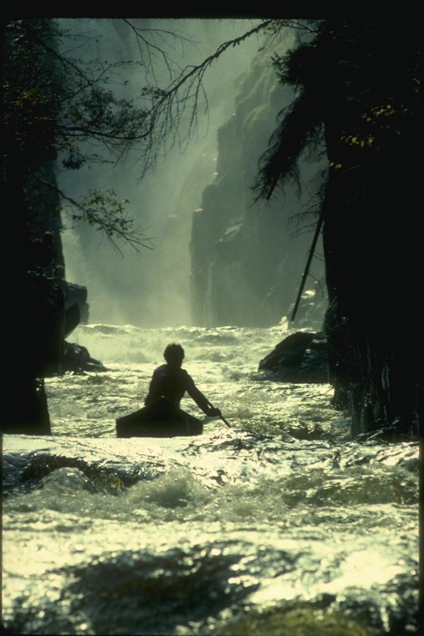 155051 Solo White Water March River, Quebec A4 Photo Print