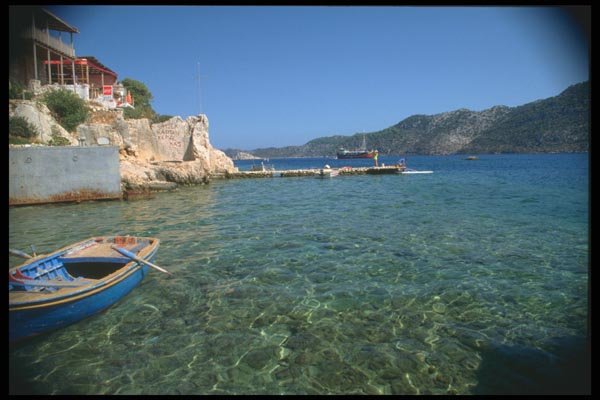 166033 Simena A4 Photo Print
