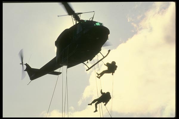 170034 Soldiers Repelling From Helicopter A4 Photo Print
