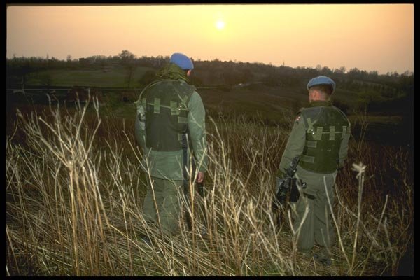 170061 UN Soldiers, Croatia A4 Photo Print