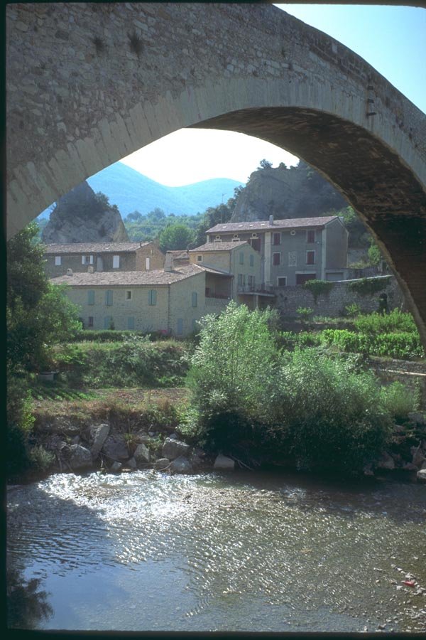 174018 Bridge And Village Of Nyons A4 Photo Print