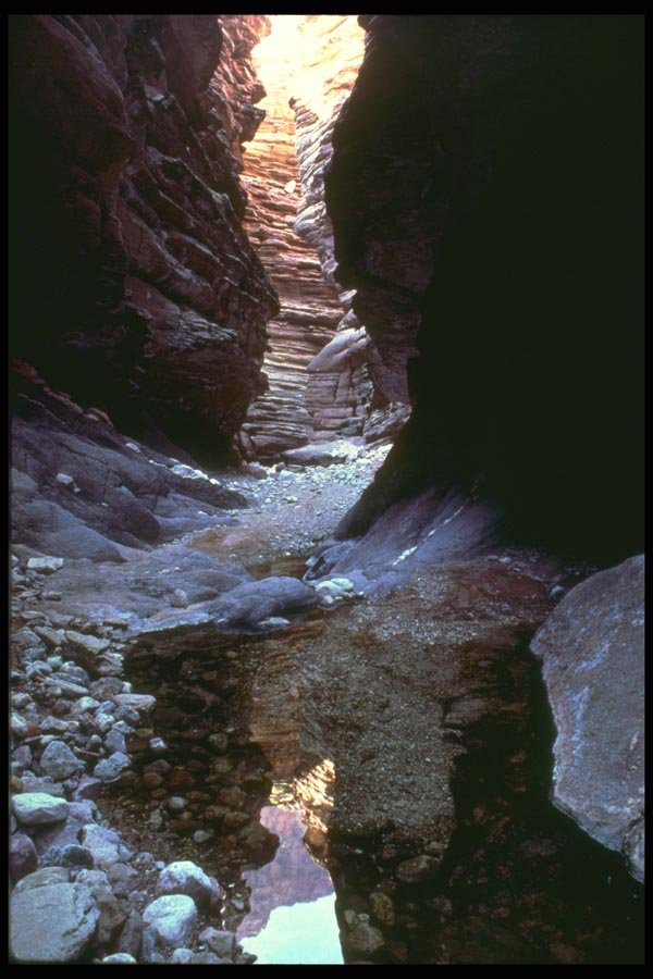 177042 Tapaitz Canyon A4 Photo Print