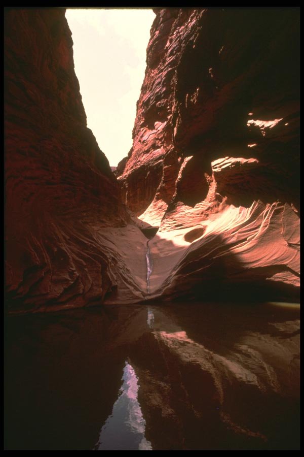 177047 Elves Chasm A4 Photo Print